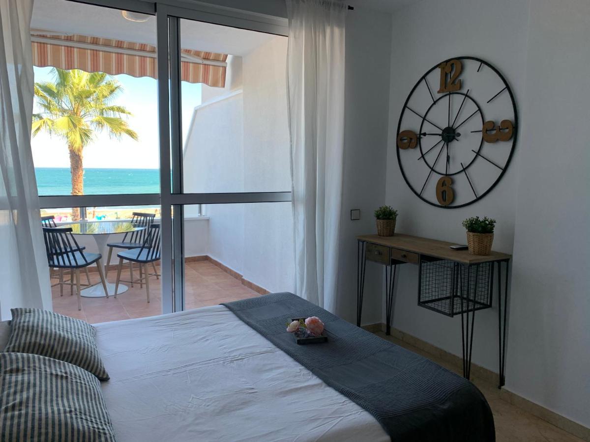 Lujoso Estudio Frontal Al Mar Torremolinos Exteriér fotografie